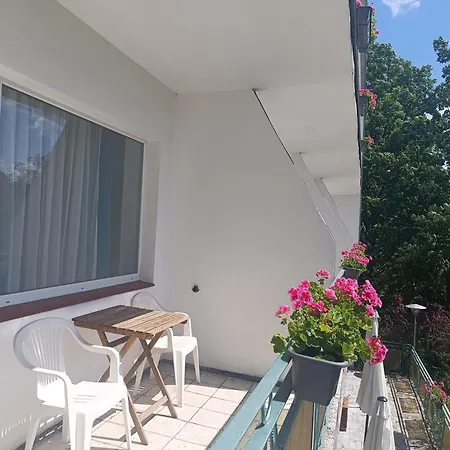 Na Skarpie Plaza * Skorzecin