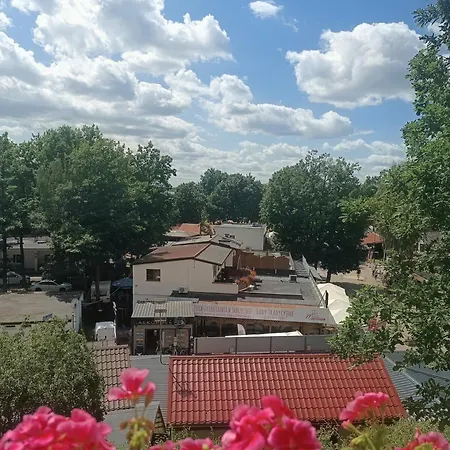 Na Skarpie Plaza Guest house *