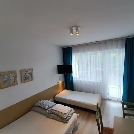 Na Skarpie Plaza Guest house *